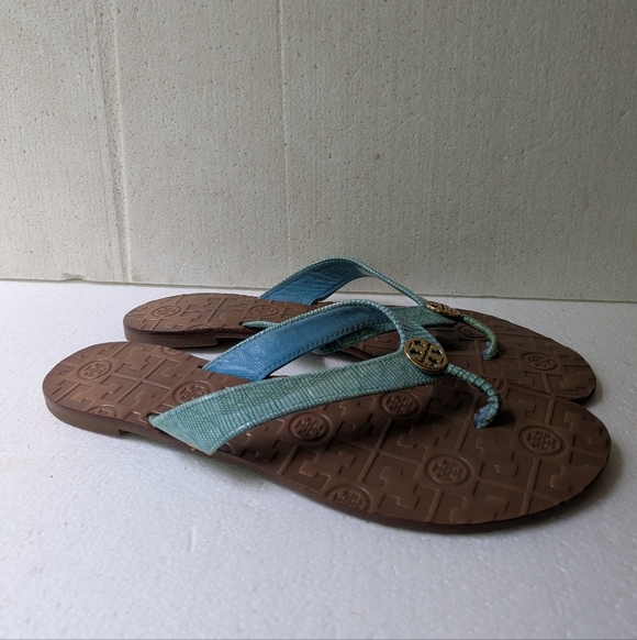 Tory Burch Blue and Brown Sandals with Medallion Embellishment - Picture 3 of 7